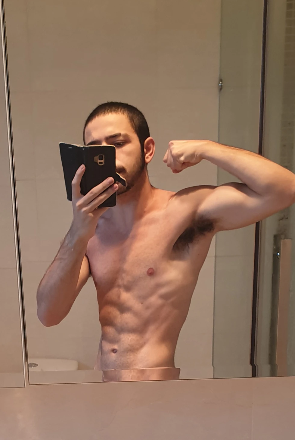 Alex after 4 months, around 7kg lighter, mirror photo
